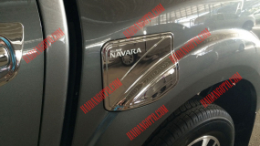 Ốp Nắp xăng Navara Np300 