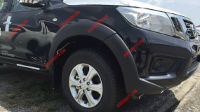 Ốp Vè bánh trơn Navara NP300