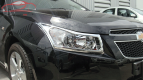 Viền đèn trước Cruze  2014