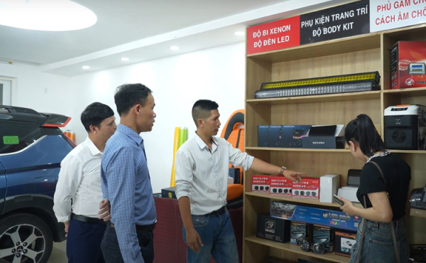 Khai trương đại lý phân phối màn hình ôtô MORCAR